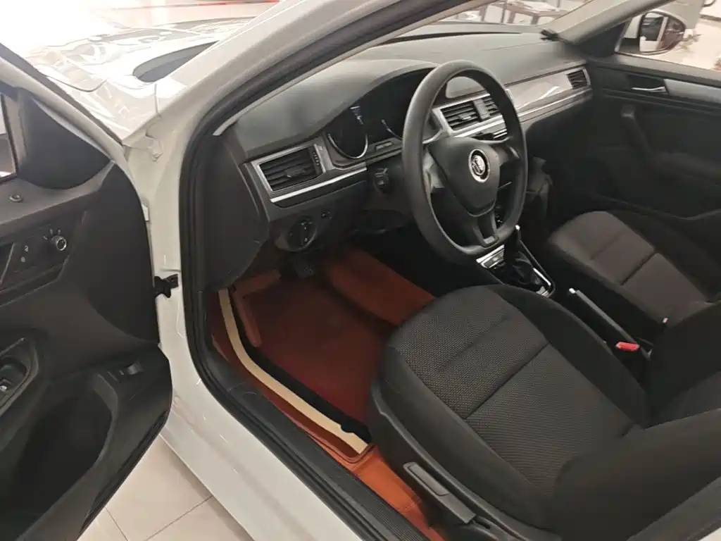 Volkswagen Bora — миниатюра 16