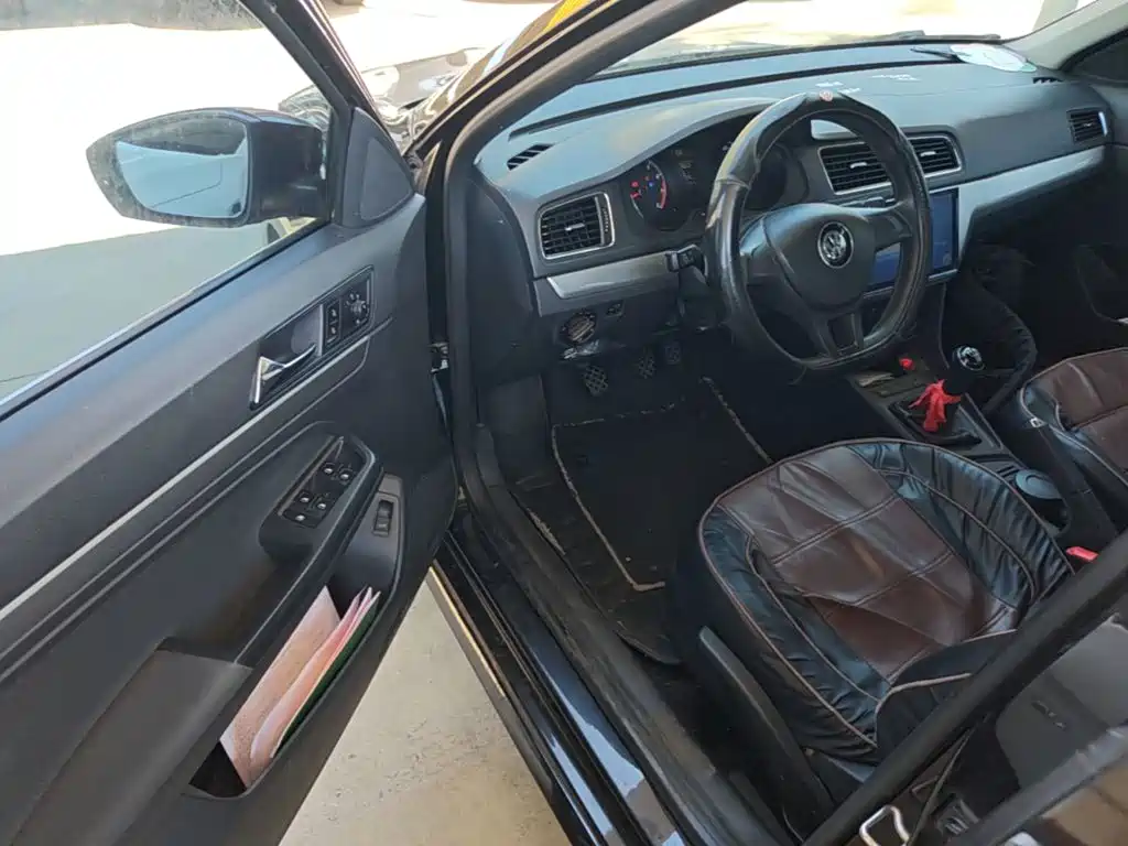 Volkswagen Lavida — миниатюра 16