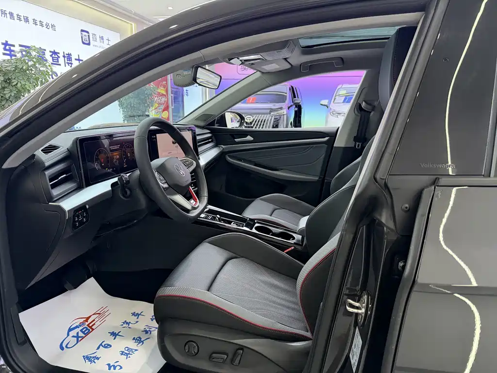 Volkswagen Lamando — миниатюра 4