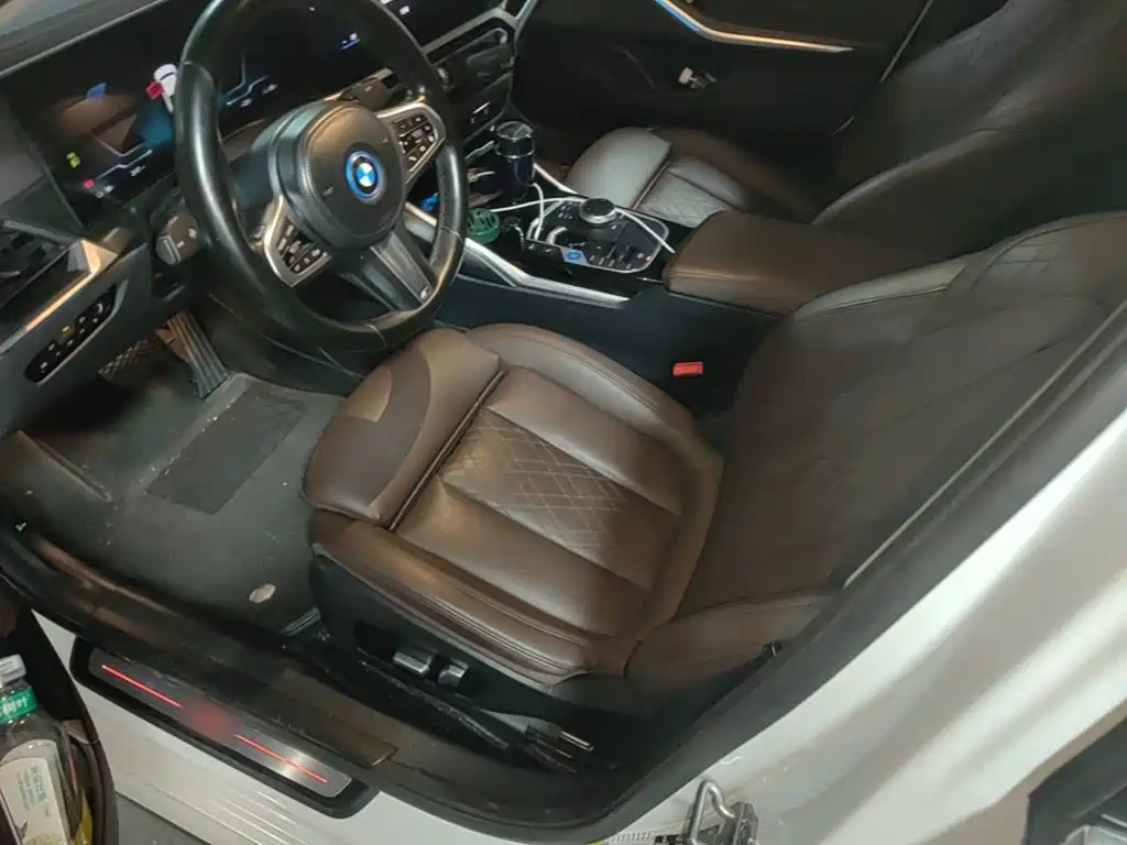 BMW i3 — миниатюра 16