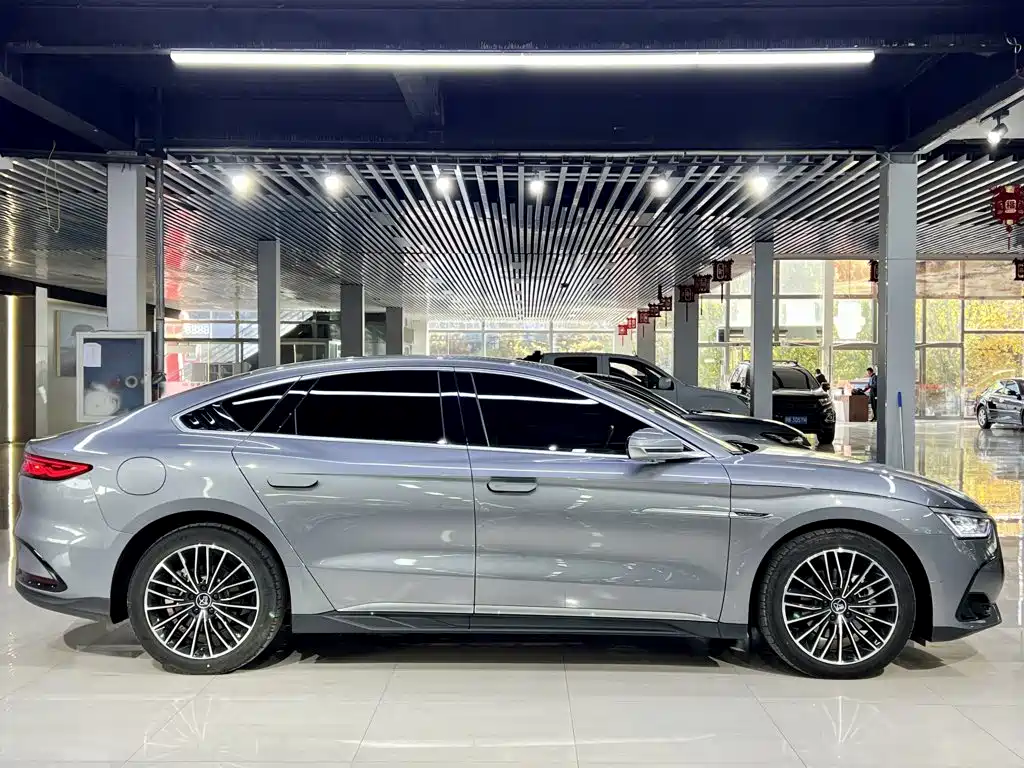 BYD Han — миниатюра 6