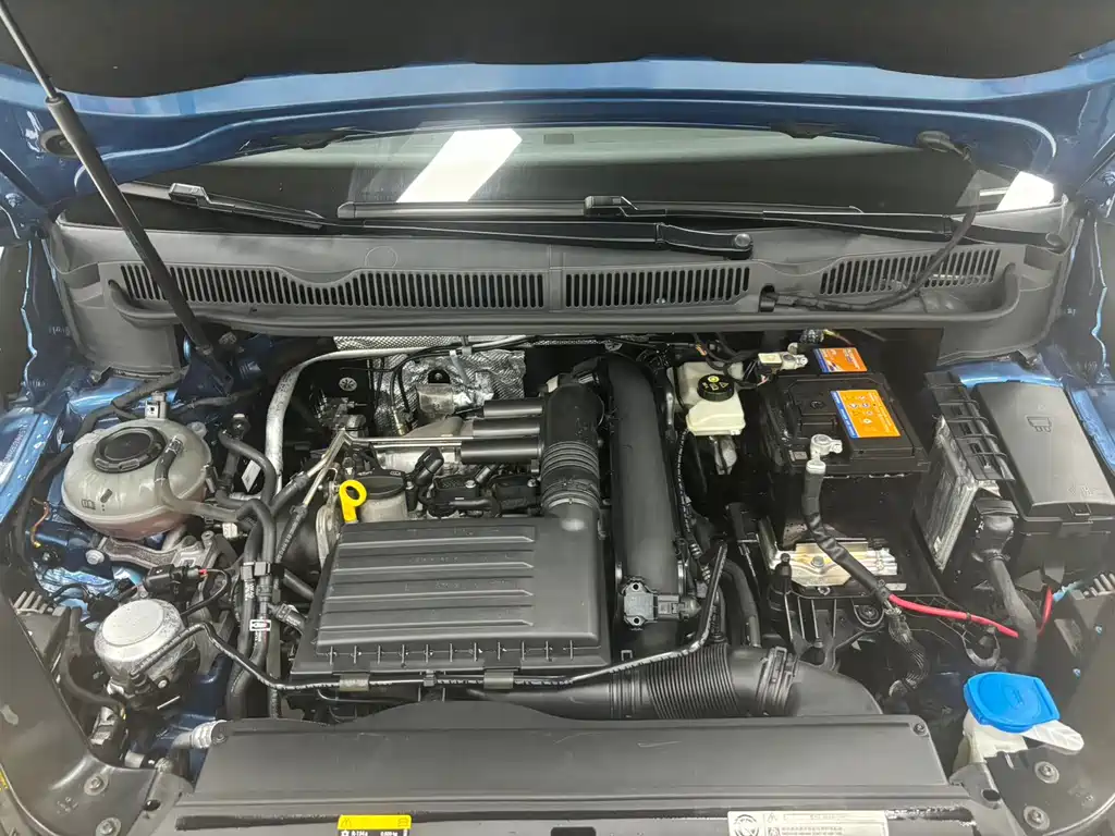 Volkswagen Touran — миниатюра 21
