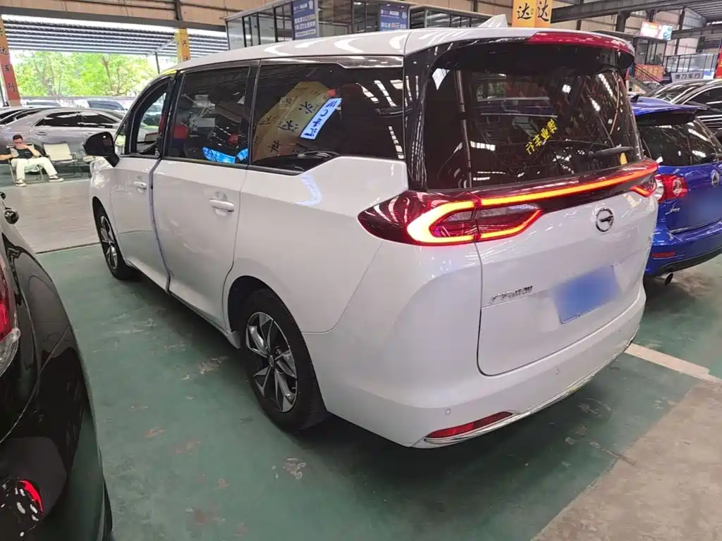 GAC Motor Trumpchi M6 — миниатюра 5