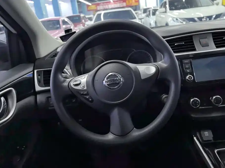 Nissan Sylphy — миниатюра 15