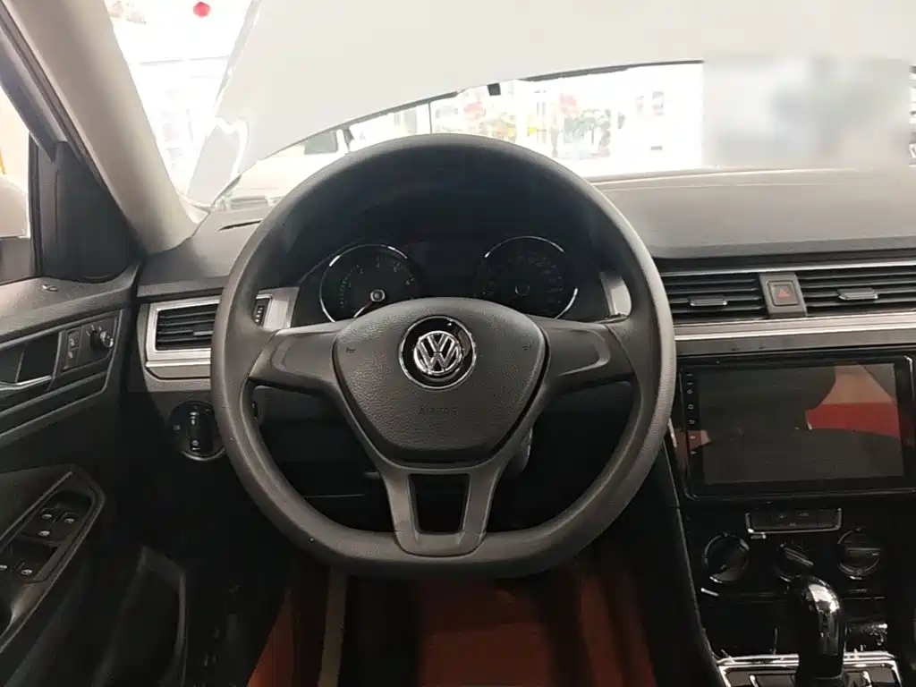 Volkswagen Bora — миниатюра 11