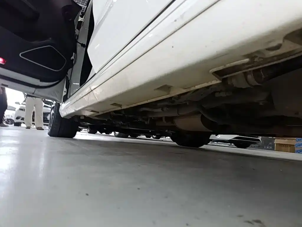 BYD MAX — миниатюра 22