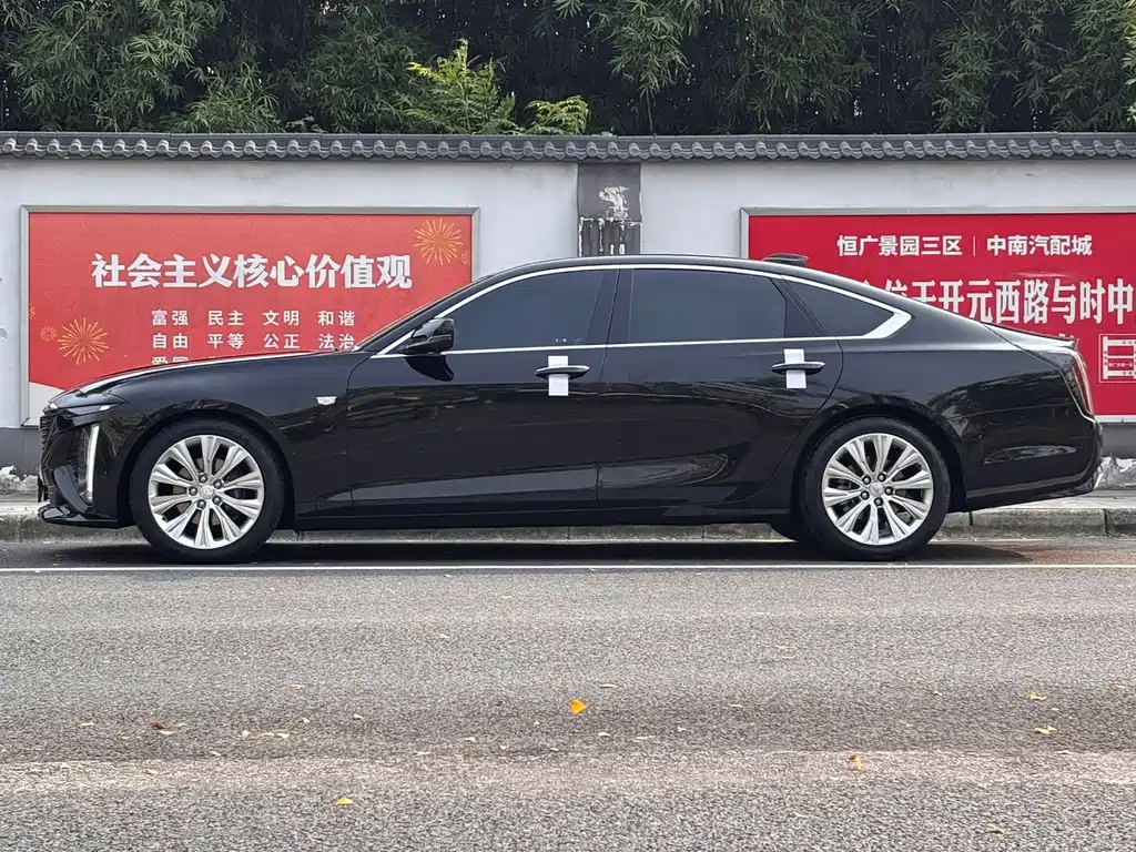 Cadillac CT6 — миниатюра 3