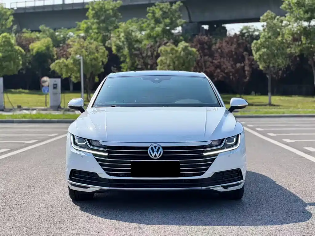 Volkswagen FAW - Passat CC CC 2019 330TSI VI