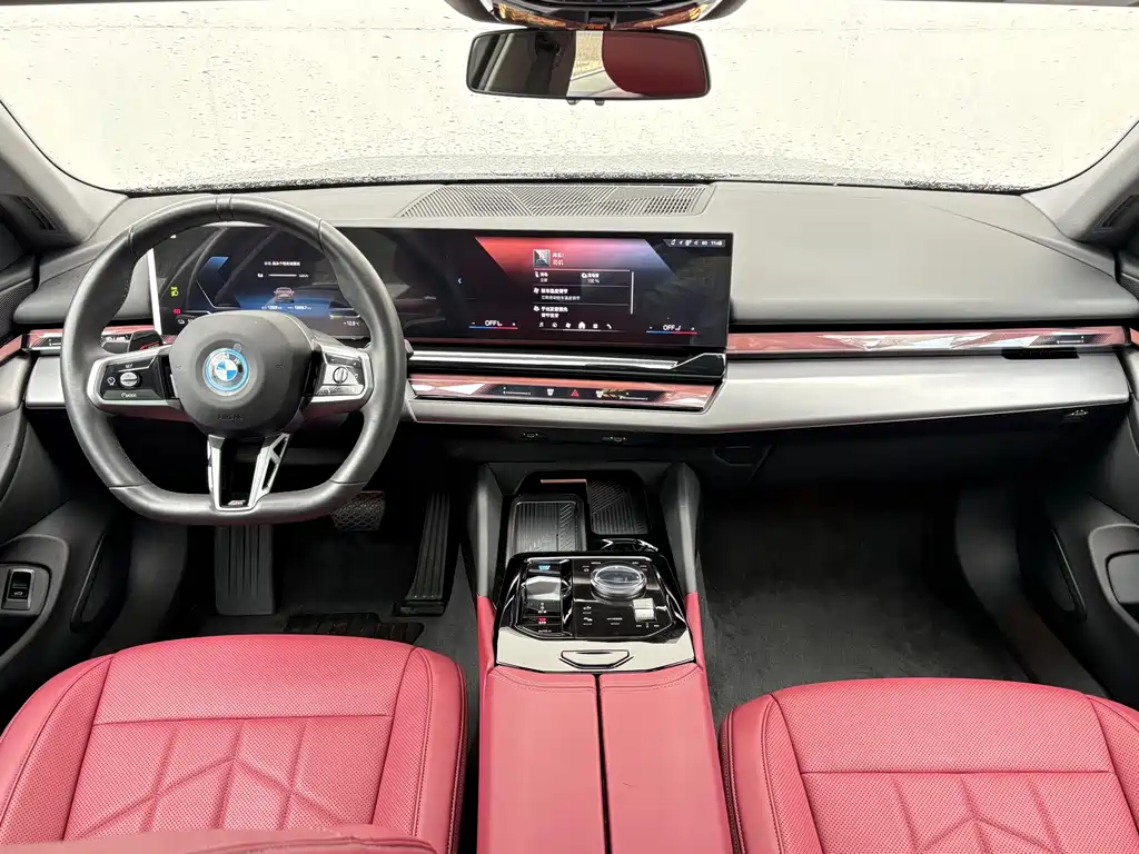 BMW i5 — миниатюра 17