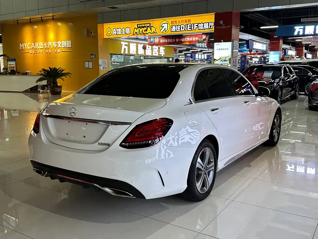 MERCEDES-BENZ C CLASS