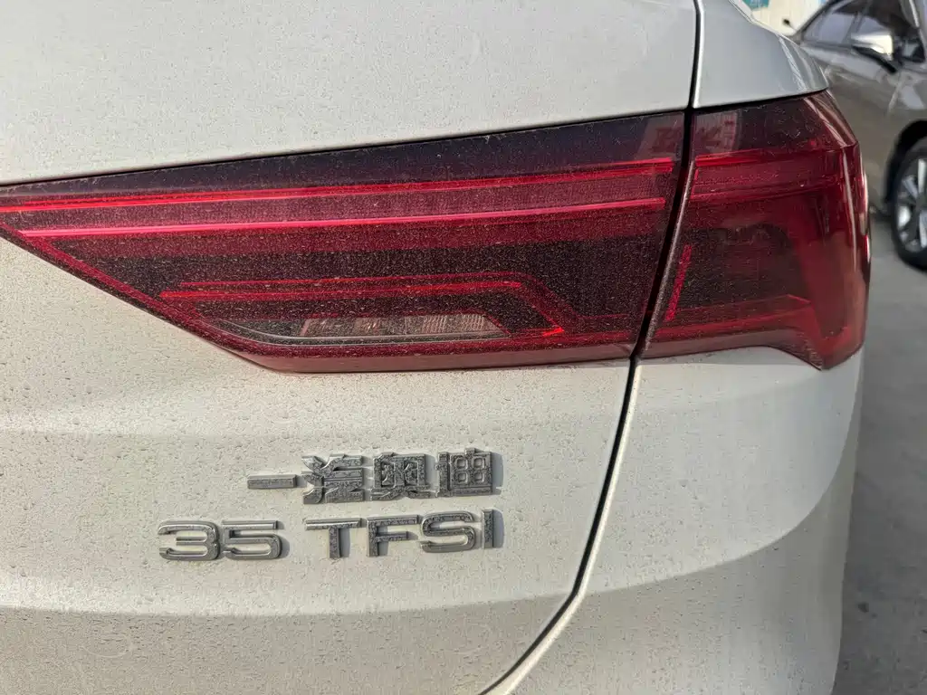 Audi Q3 — миниатюра 6