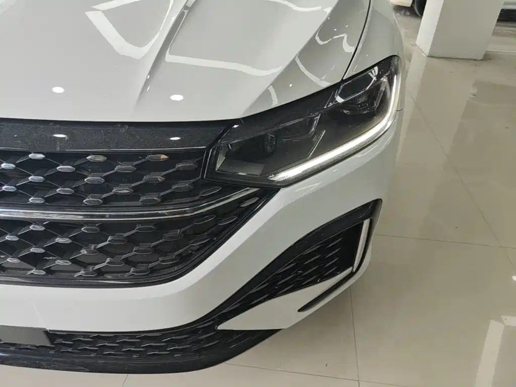 Volkswagen Lavida — миниатюра 24