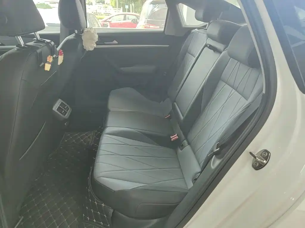 Volkswagen Lavida — миниатюра 17