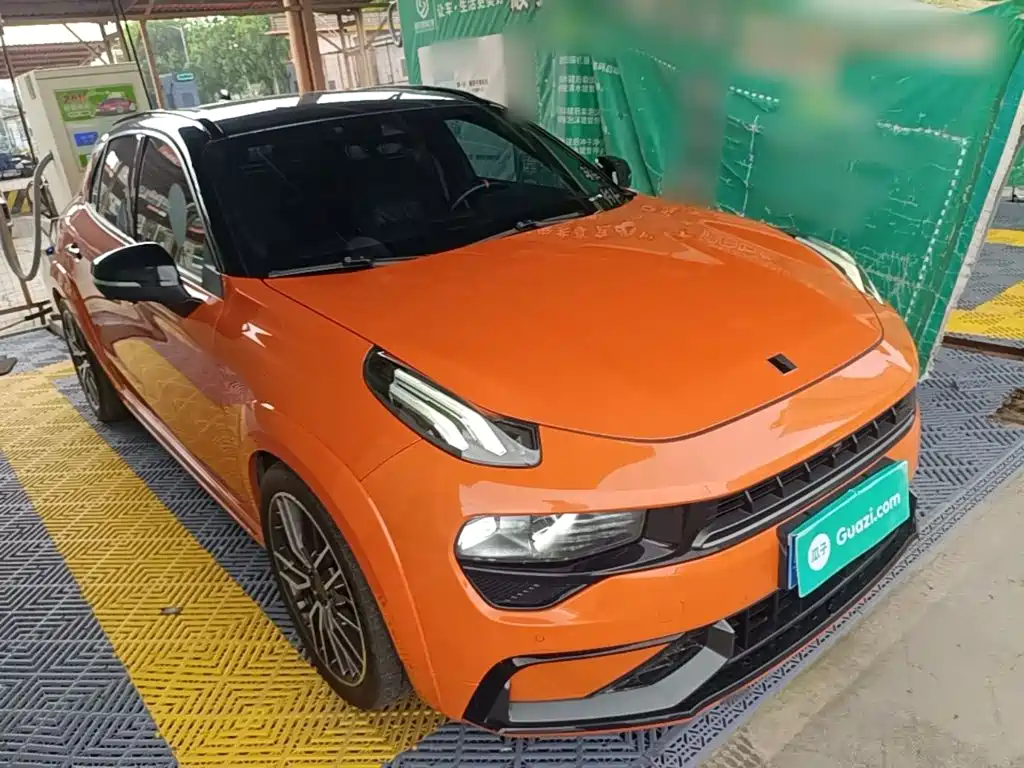 Lynk & Co 02 Hatchback — миниатюра 4