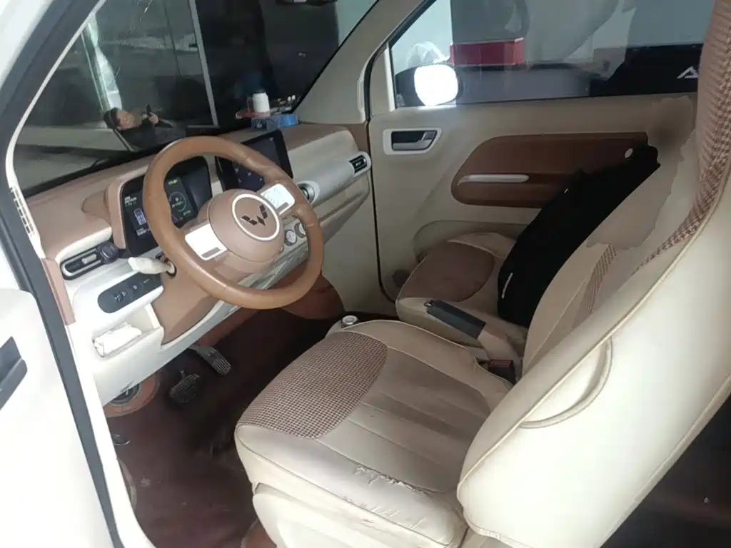 Wuling MINIEV — миниатюра 15
