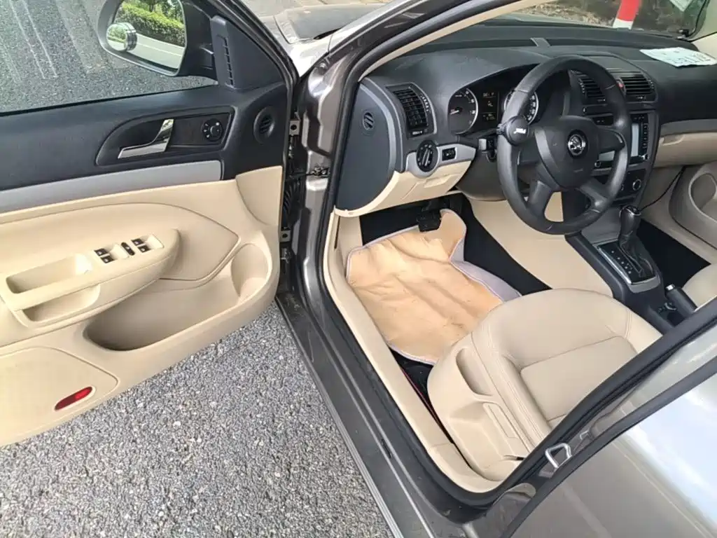 Skoda Octavia — миниатюра 16