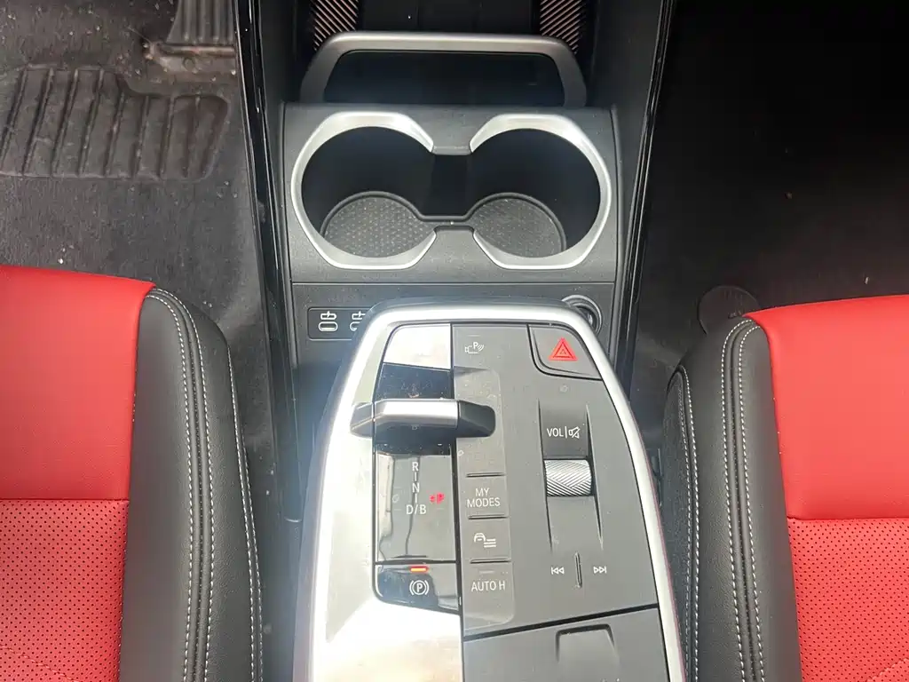 BMW iX1 2023 xDrive30L M Sport