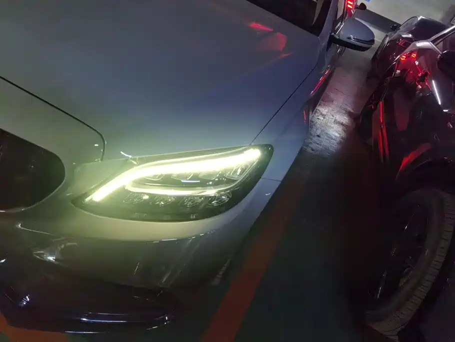 Mercedes-Benz C-Class — миниатюра 5