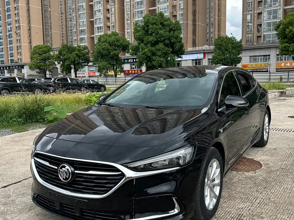 Buick LaCrosse — миниатюра 3
