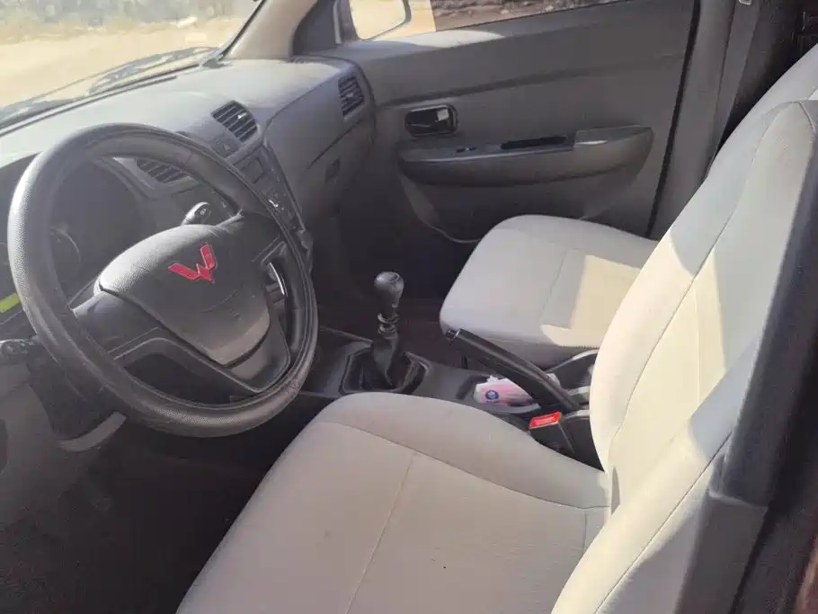 Wuling Hongguang PLUS — миниатюра 9