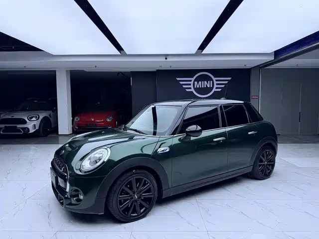MINI Hatch — фото 1