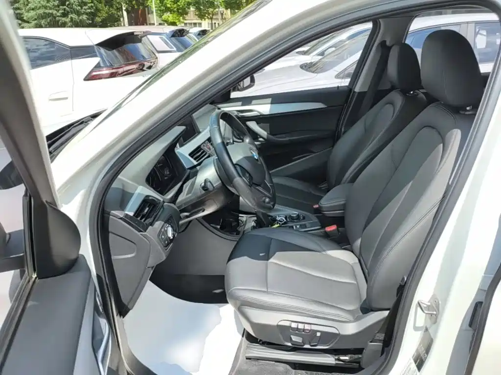 BMW X1 — миниатюра 15