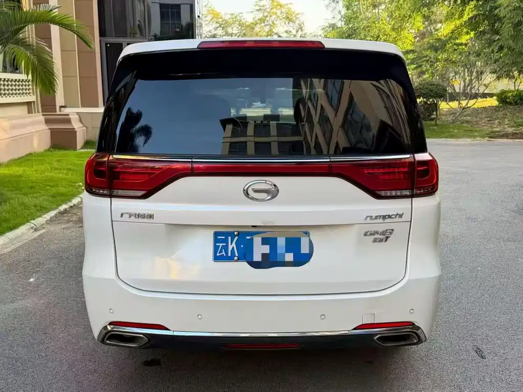 GAC TRUMPCHI M8