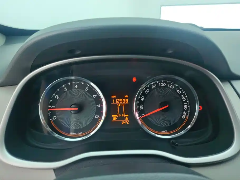 Chevrolet Sail — миниатюра 14
