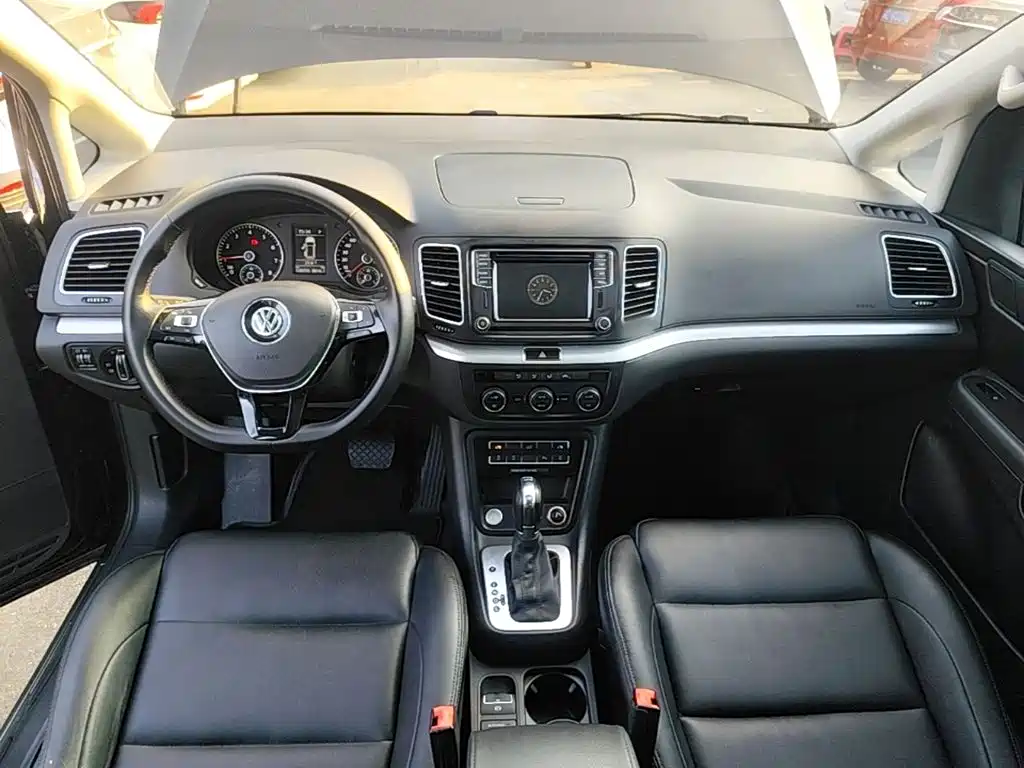 Volkswagen Sharan — миниатюра 10