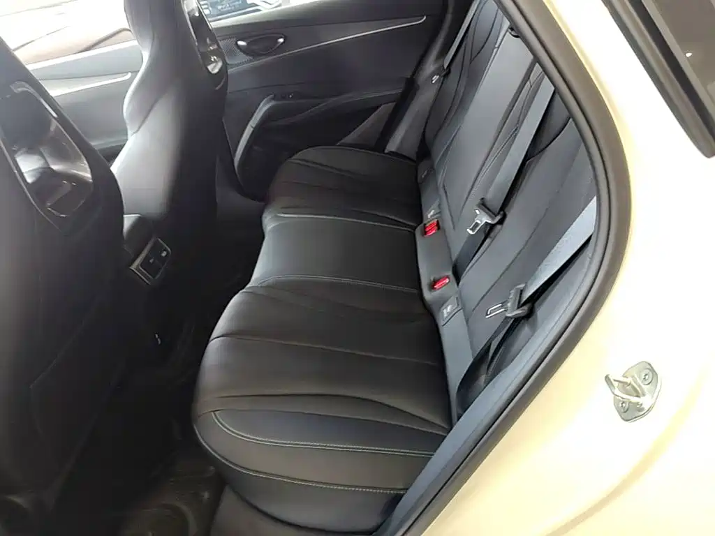 BYD Seal 06 — миниатюра 17