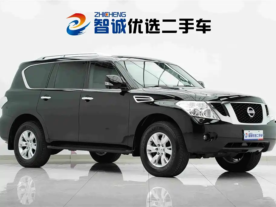 Nissan Patrol — миниатюра 3