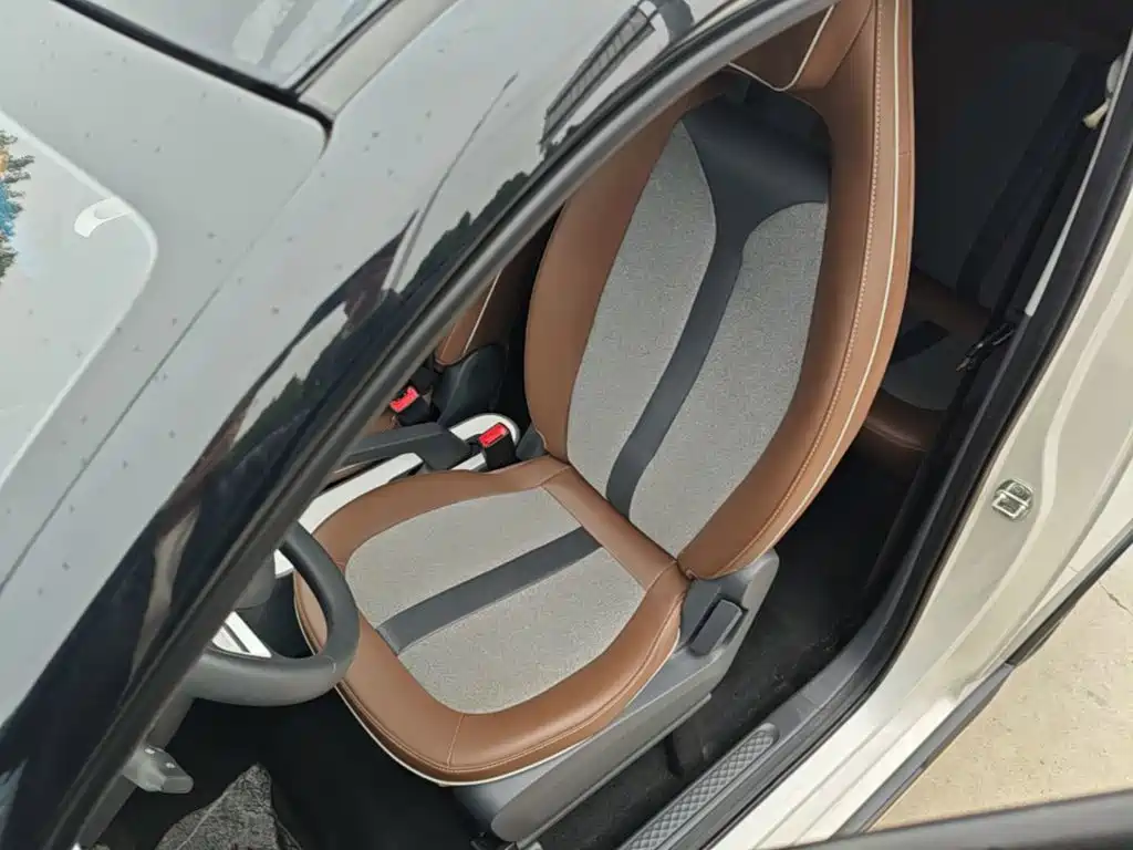 Wuling MINIEV — миниатюра 15
