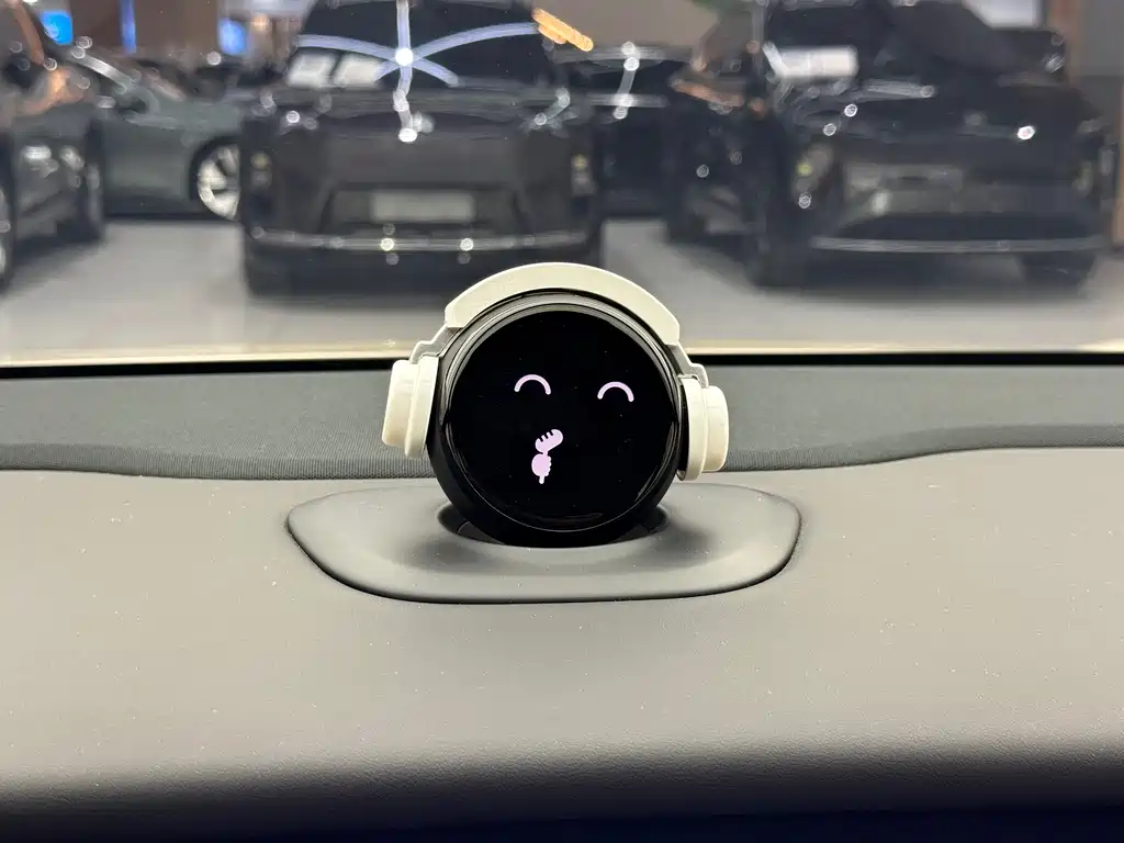 NIO ET5T — миниатюра 11