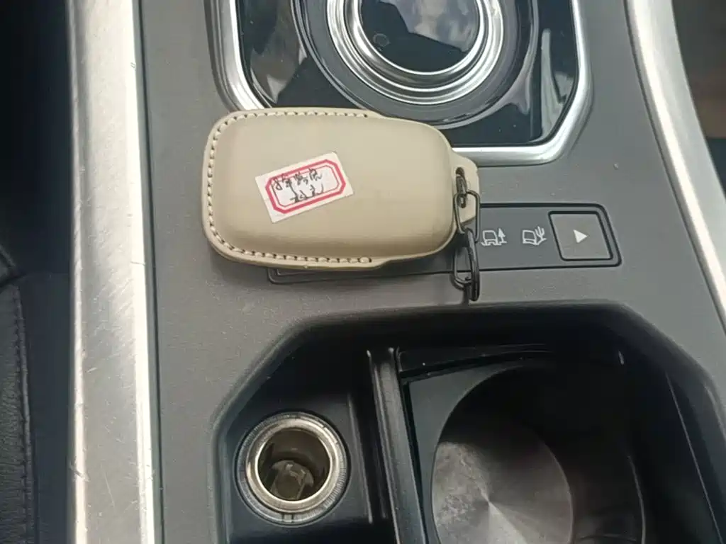 Land Rover Evoque — миниатюра 9