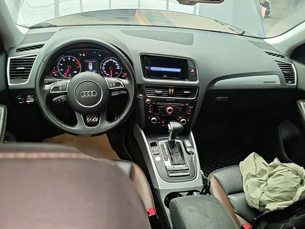 Audi Q5 — миниатюра 10
