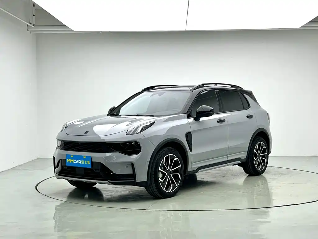 Lynk & Co 01 EM-P
