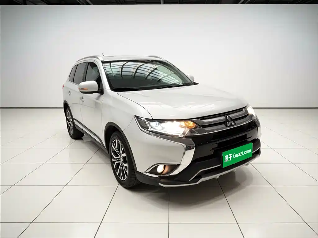 Mitsubishi Outlander — фотографии объявления, Фото 22