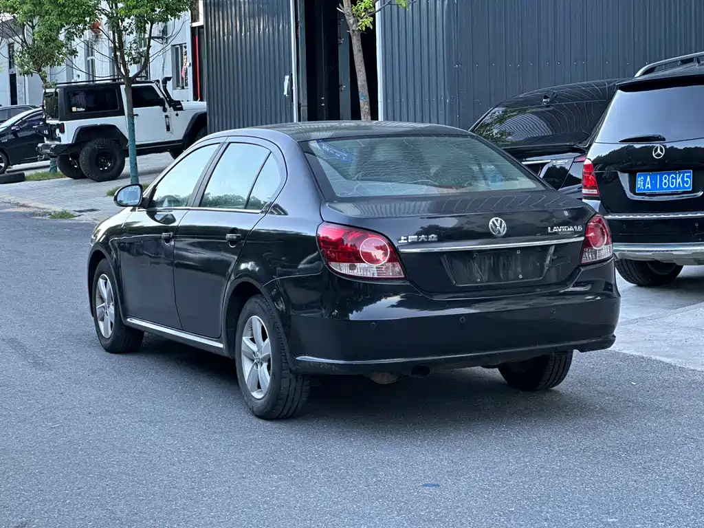 Volkswagen Lavida — миниатюра 7