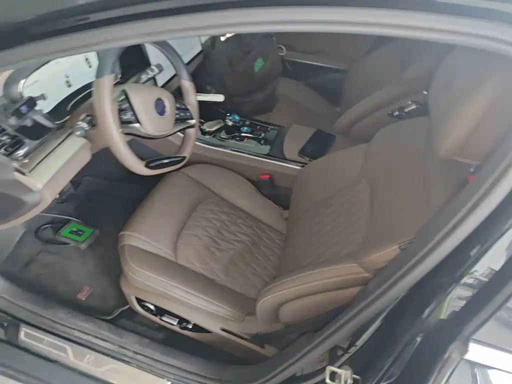 BYD Han — миниатюра 15
