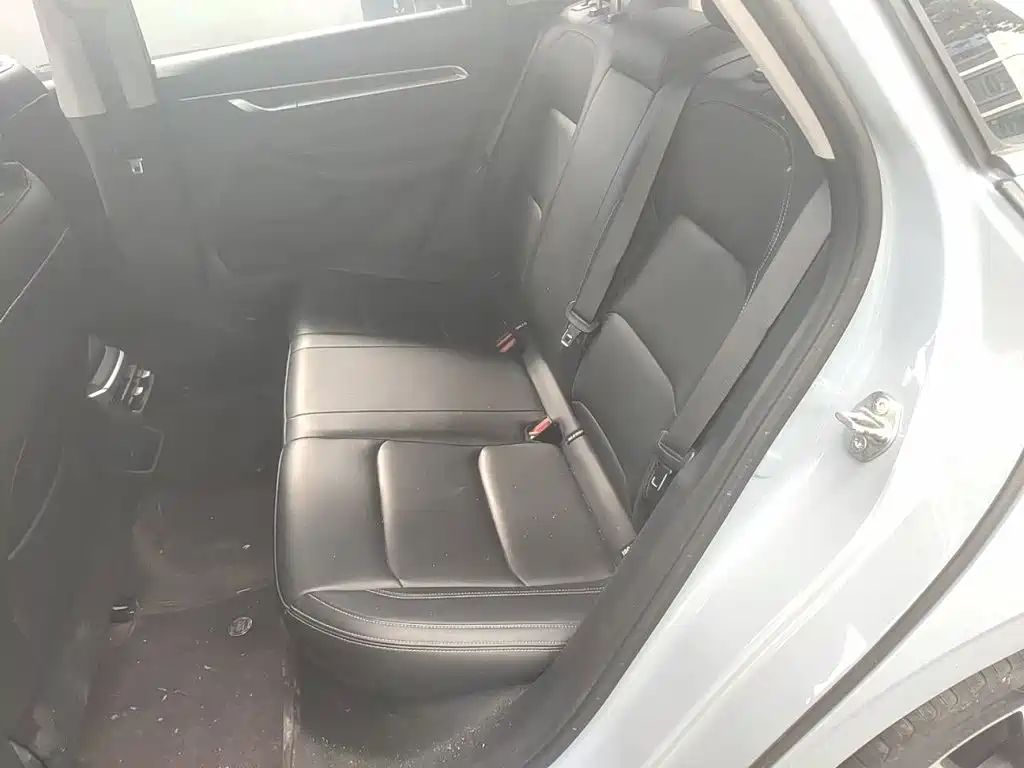 Geely Emgrand — миниатюра 15