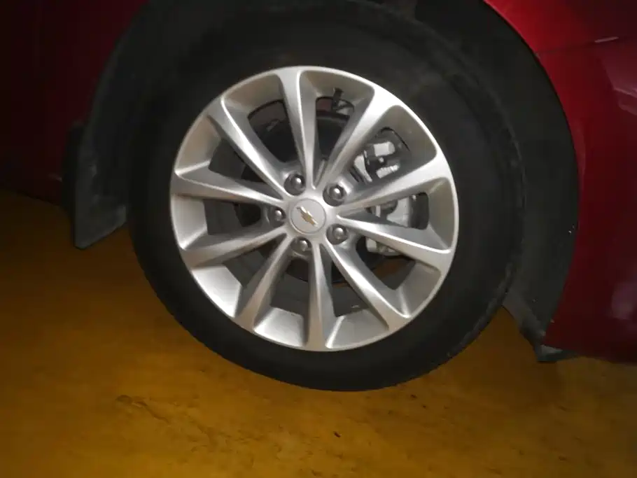 Chevrolet Cruze — миниатюра 6