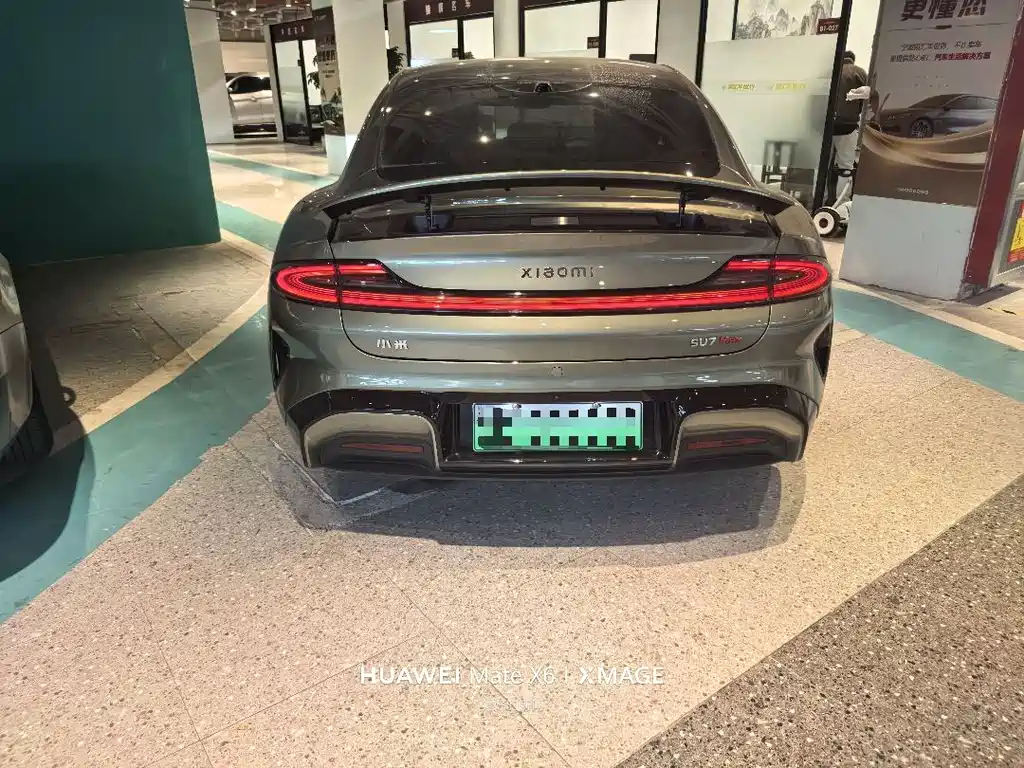 XIAOMI CAR XIAOMI SU7