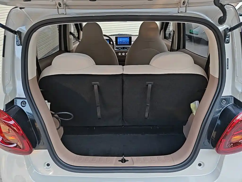 Wuling MINIEV — миниатюра 19