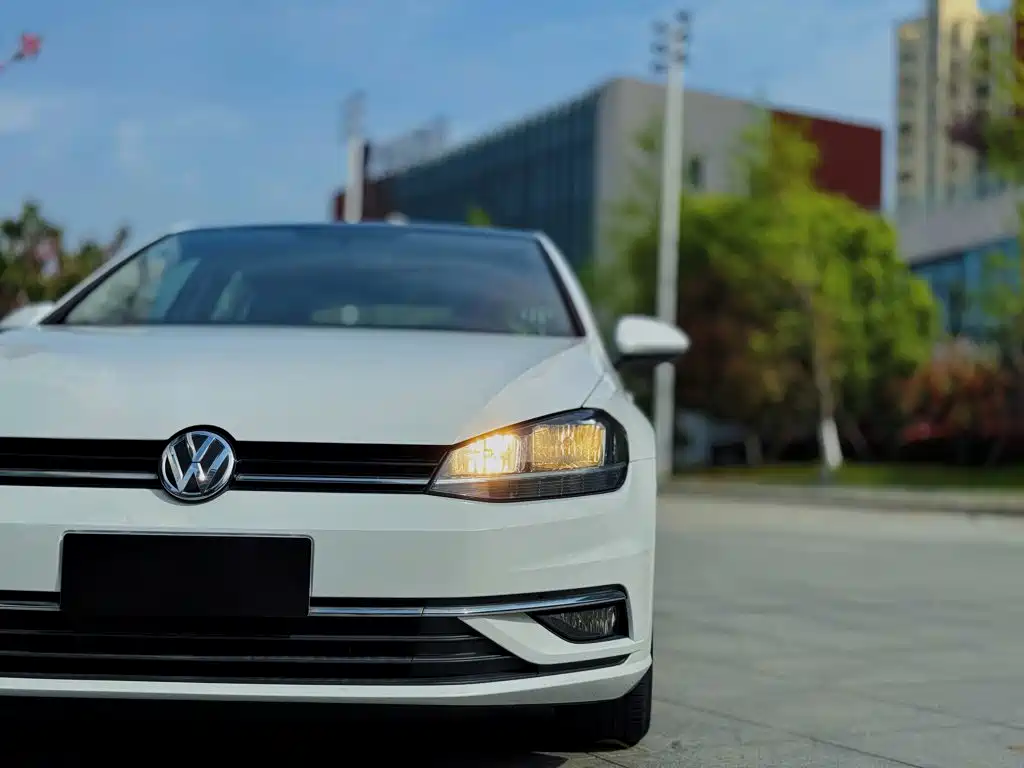Volkswagen Golf — миниатюра 8
