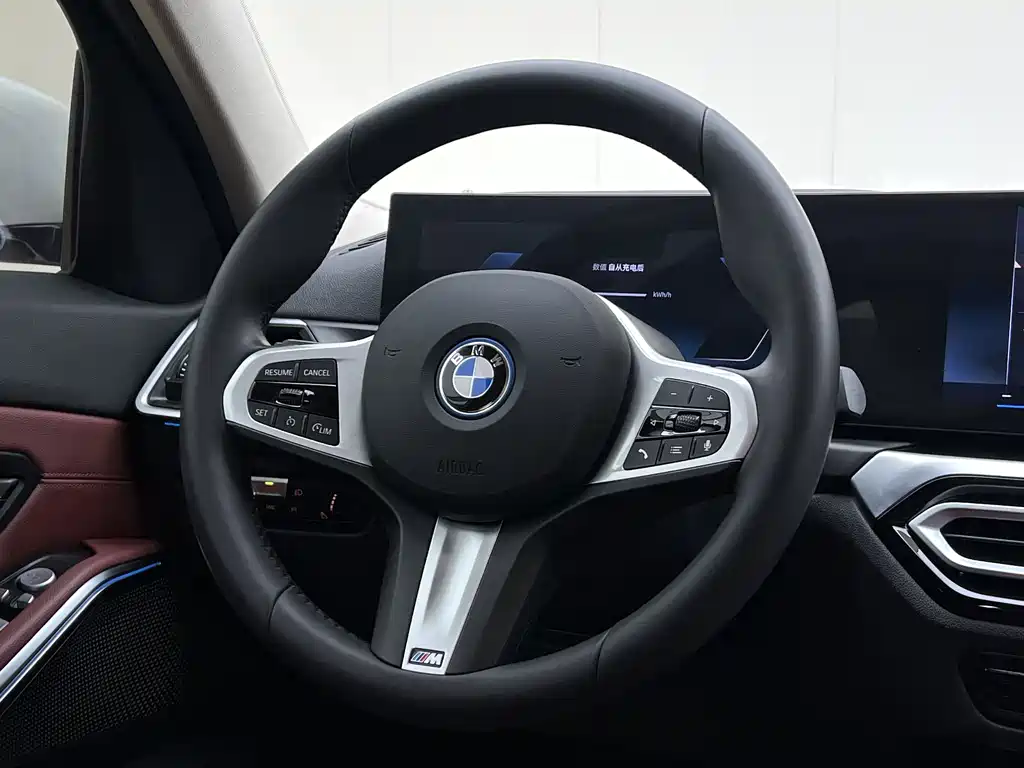 BMW i3 — миниатюра 16
