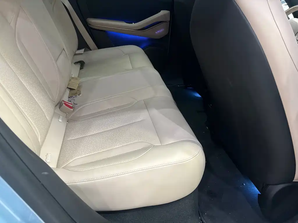 NIO ET5T — миниатюра 7