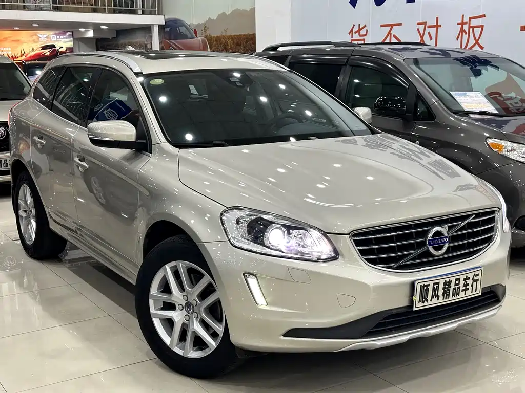 Volvo XC60 — миниатюра 5