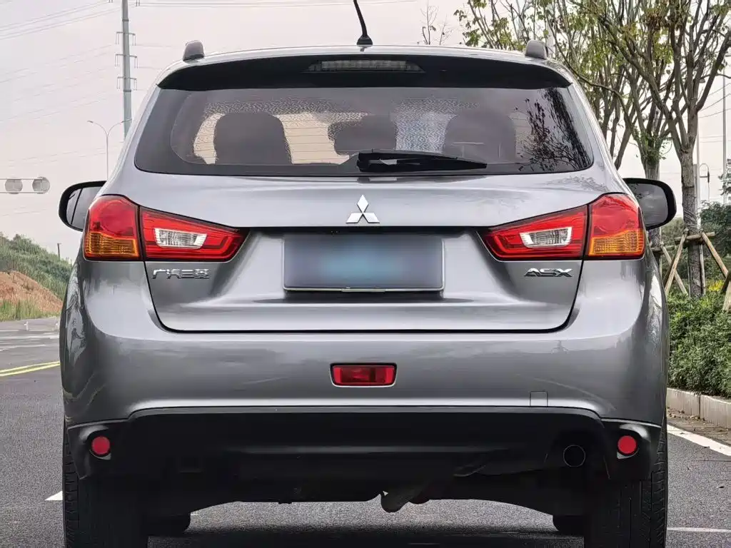 Mitsubishi ASX — миниатюра 6