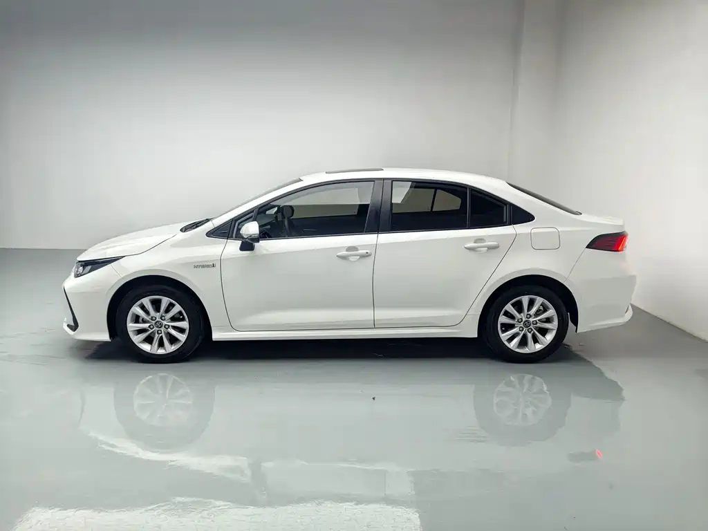 Toyota Corolla — миниатюра 6