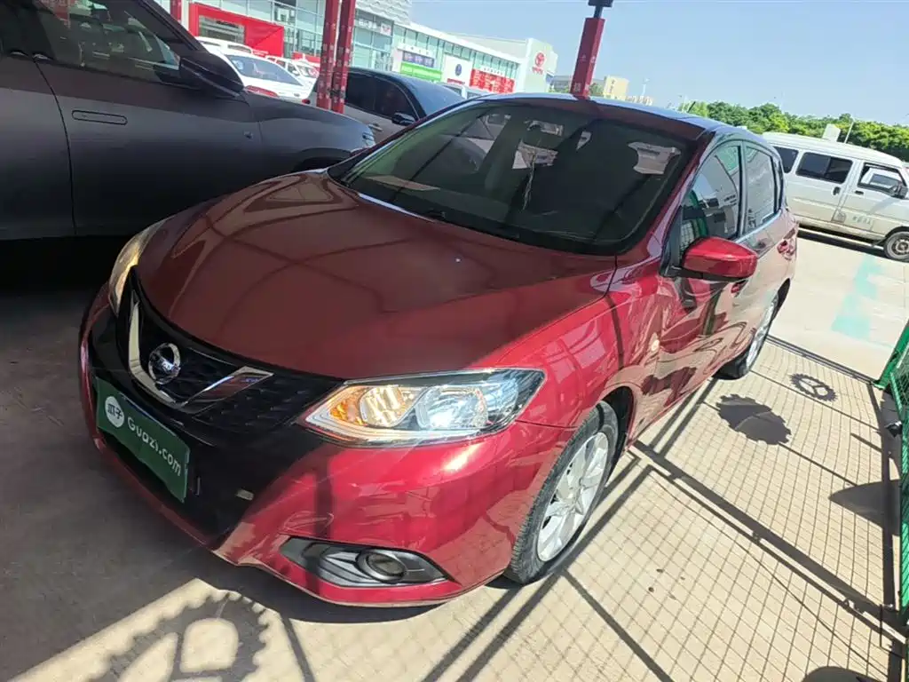 Nissan Tiida 2017